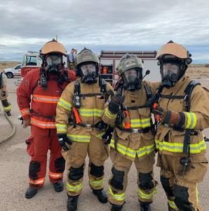 Meet your Posher, Hunter